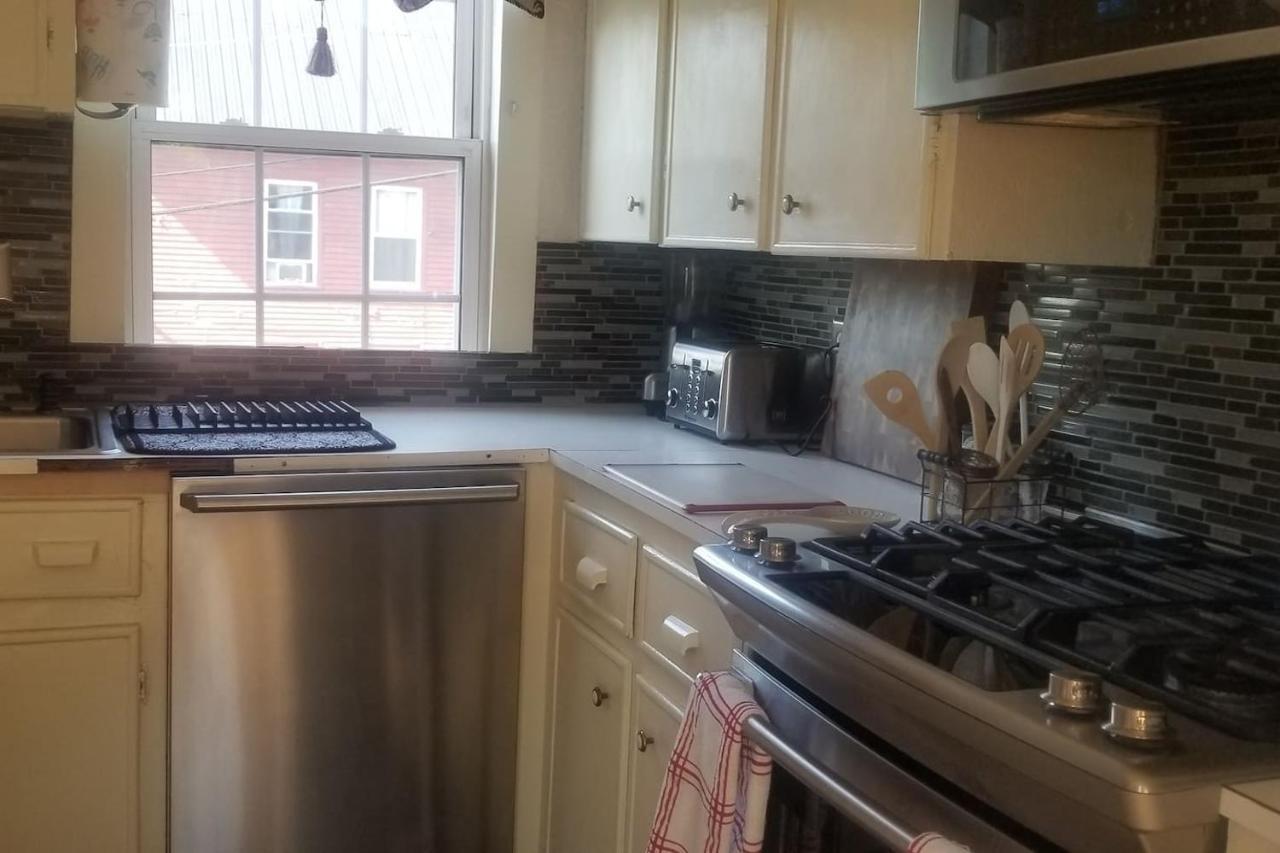 Old School House Apartment Hallowell Bagian luar foto